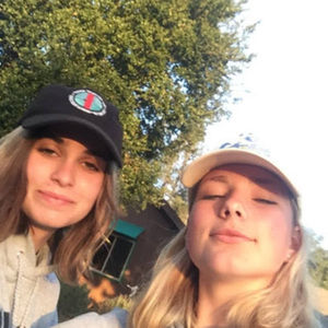 Meet your Posher, Selma